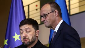 Volodymyr Zelenskyj v Berlíně: Tiskovka s kancléřem Friedrichem Merzem (15. 12. 2025).
