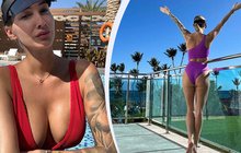 Modelka Dominika Mesarošová u bazénu: Sexy zepředu i zezadu!