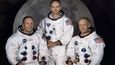 Vesmírná mise Apollo 11, první muži na Měsíci.