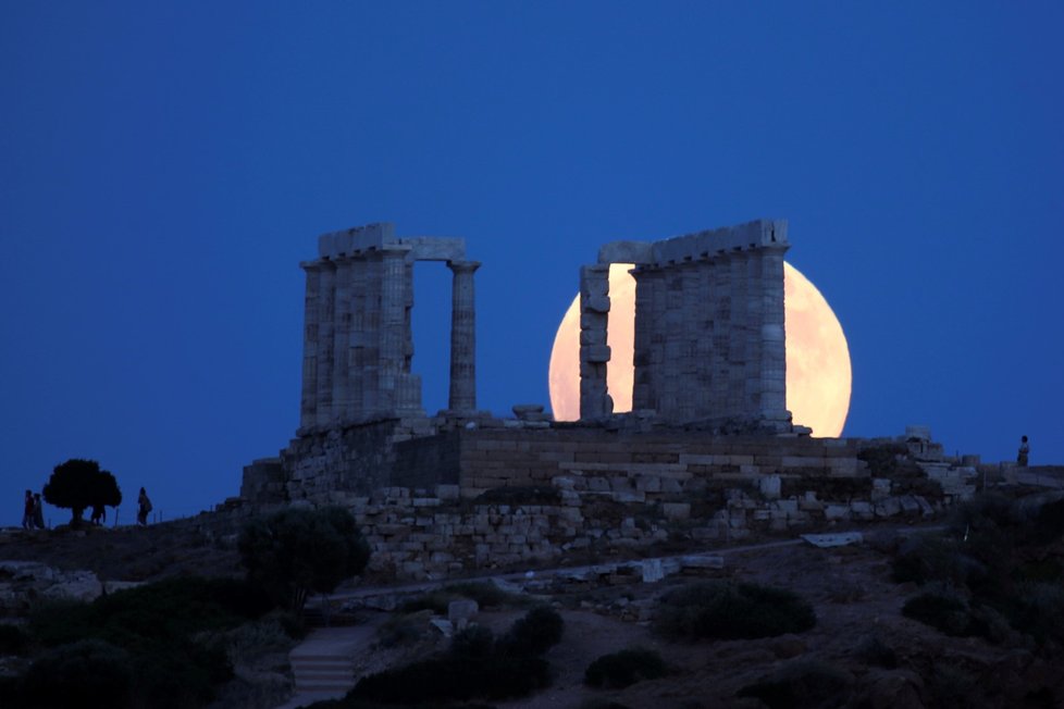Zatmění Měsíce v Řecku