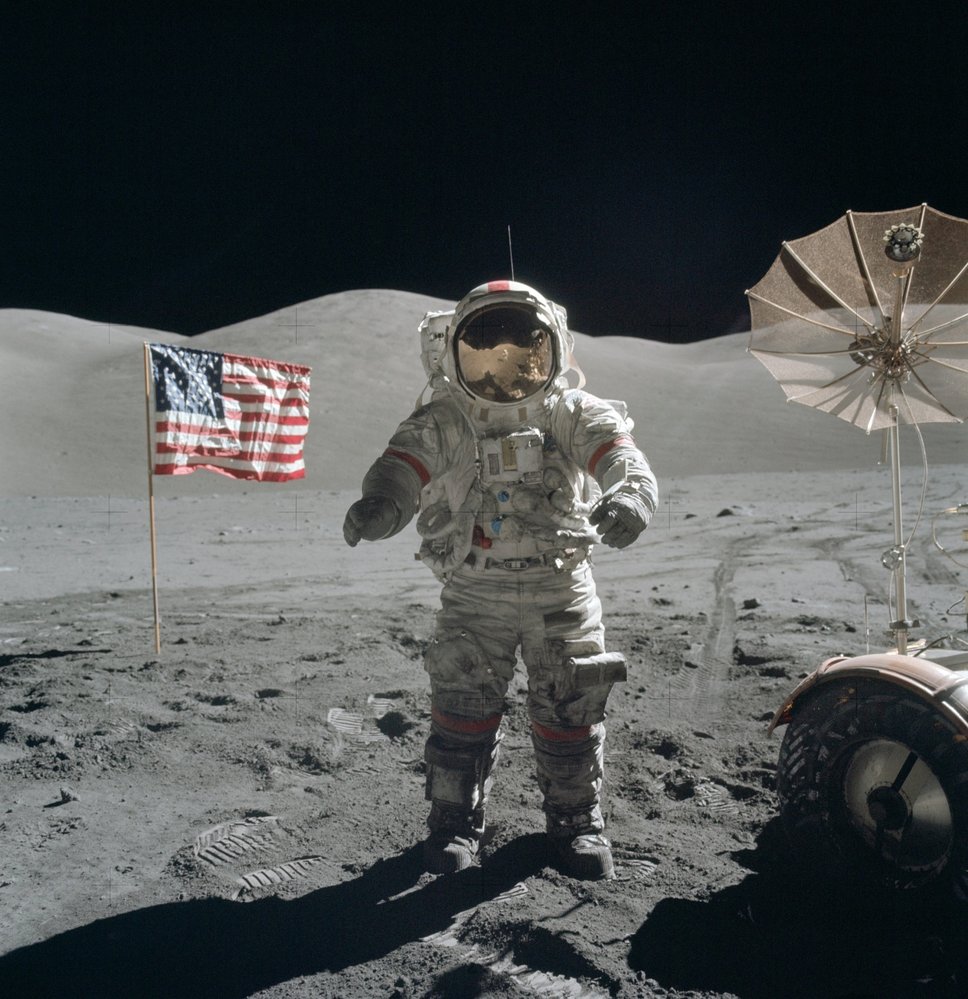 Eugene Cernan na Měsíci