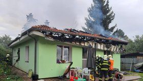 Požár rodinného domu v Měšicích u Prahy, 27. září 2019
