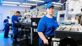 Zbrojařský kolos Omnipol tiše vyplatil realitního magnáta ze společnosti Mesit Zbrojařský kolos Omnipol tiše vyplatil realitního magnáta ze společnosti Mesit