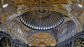 Hagia Sophia v ohrožení: Muslimové z ní chtějí udělat mešitu