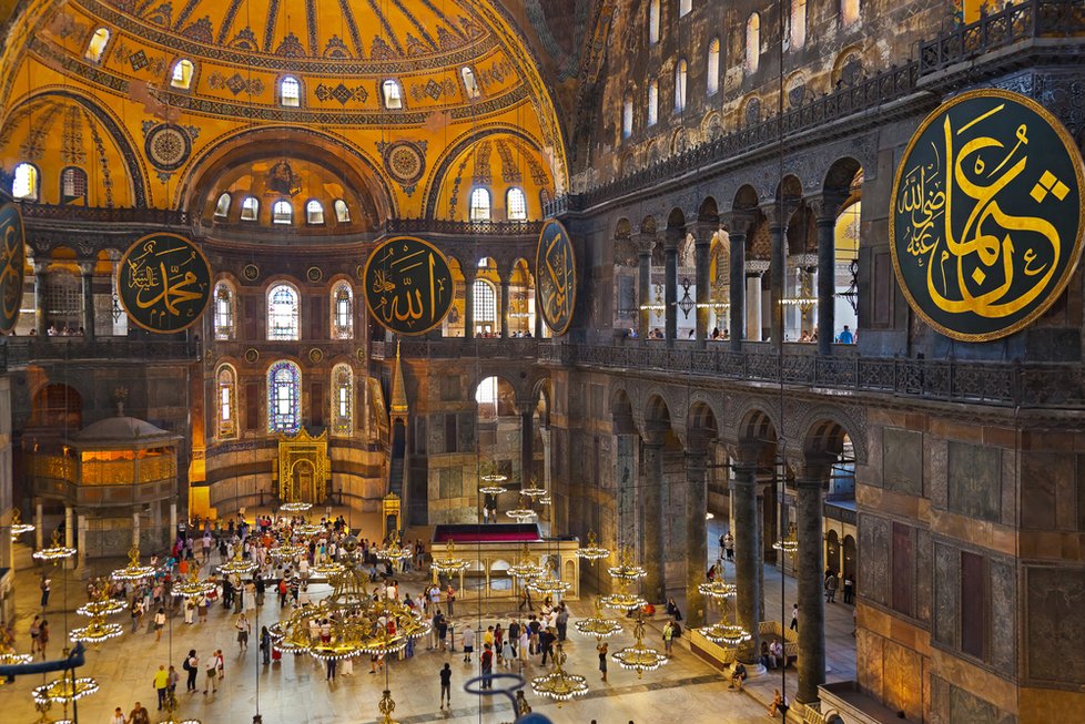 Hagia Sophia v ohrožení: Muslimové z ní chtějí udělat mešitu