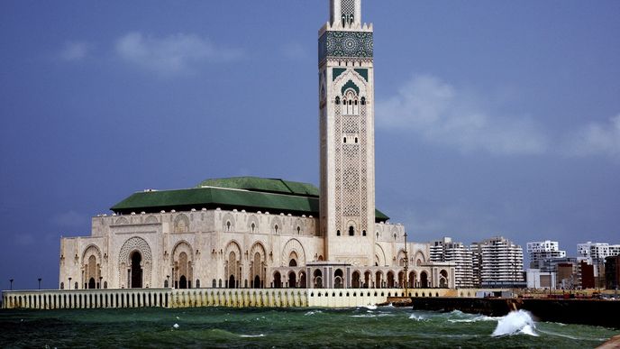 Mešita Hasana II. v marocké Casablance. Je největší mešitou v Maroku a sedmou největší na světě. Mešita Hasana II. v marocké Casablance. Je největší mešitou v Maroku a sedmou největší na světě.
