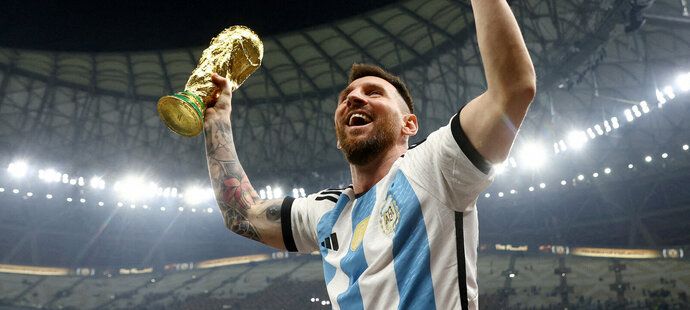 Messi s trofejí pro mistra světa
