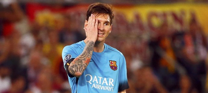 Start hvězdného fotbalisty Barcelony Lionela Messiho v El Clásico je stále nejistý
