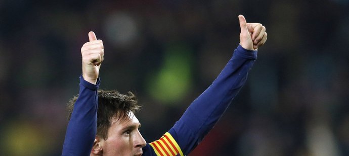 Hvězda Barcelony Lionel Messi se raduje po gólu do sítě Elche
