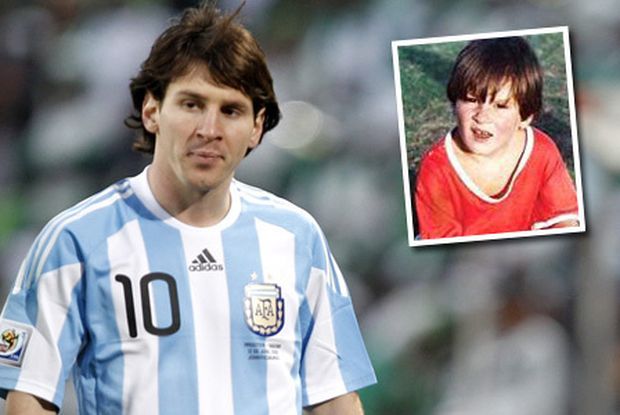 Lionel Messi v 11 letech trpěl růstovými potížemi a potřeboval drahou hormonální léčbu... Peníze na ní však nebyly a chvíli to vypadalo, že jeho kariéra skončí předčasně. Nakonec se našel klub, který za mladého fotbalistu 4 roky léčbu platil. Vyplatilo se... Lionel Messi v 11 letech trpěl růstovými potížemi a potřeboval drahou hormonální léčbu... Peníze na ní však nebyly a chvíli to vypadalo, že jeho kariéra skončí předčasně. Nakonec se našel klub, který za mladého fotbalistu 4 roky léčbu platil. Vyplatilo se...