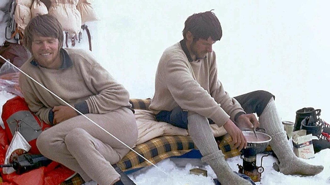 Reinhold Messner s bratrem Güntherem v Himálaji.