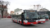 S novým rokem i nové trasy: Některé autobusové linky budou v Praze jezdit jinudy