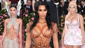 Vražedné dekolty na Met Gala 2019: Kim Kardashian nezklamala! Zepředu, ani zezadu!