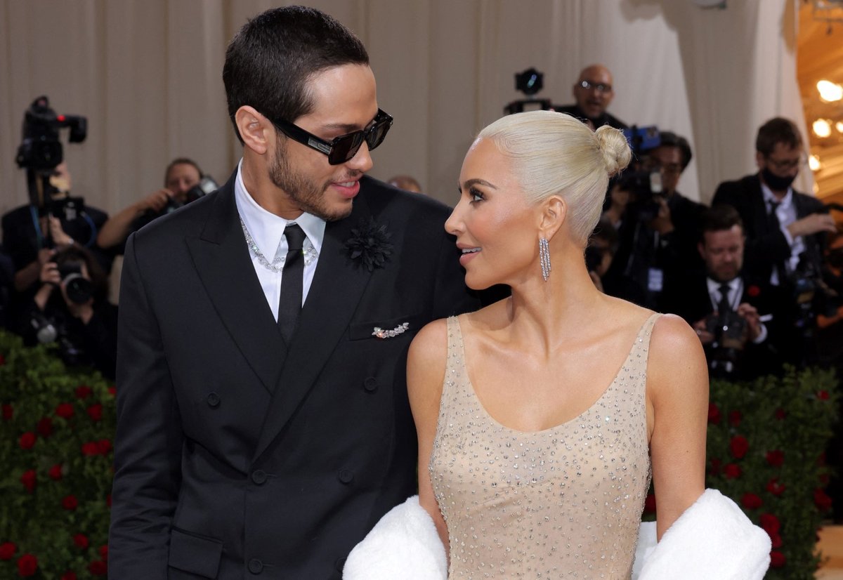 Met Gala 2022: Kim Kardashian a Pete Davidson