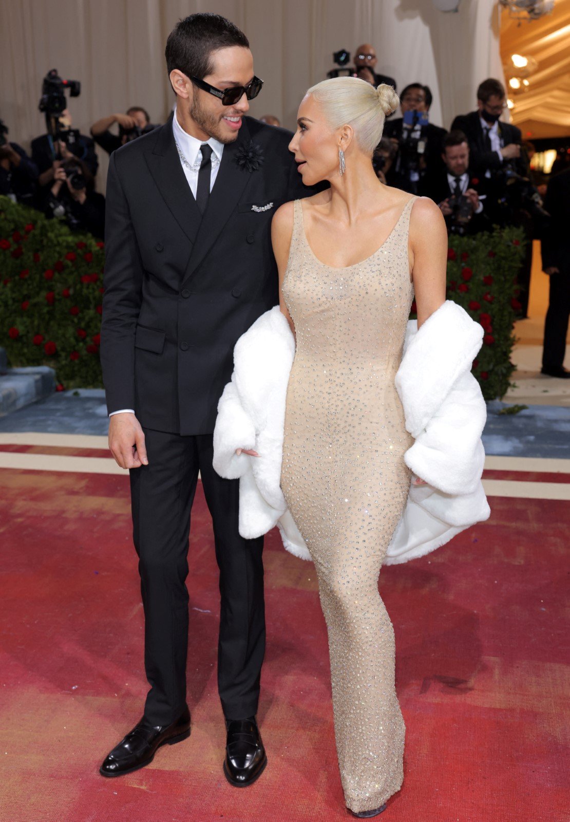 Met Gala 2022: Kim Kardashian a Pete Davidson