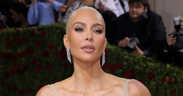 Met Gala 2022: Kim Kardashian v šatech Marilyn Monroe