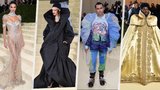 Nejšílenější modely hvězd na Met Gala: Odhalená těla, záclonka i zlatá zbroj!