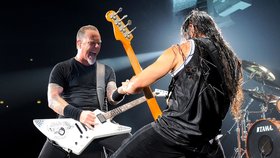 Metallica otřásá pražským stadionem Eden