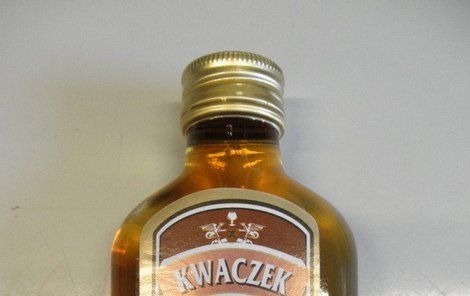 Kwaczek Tuzemák 0,1 l