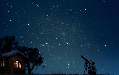 Padající meteory představují krásnou podívanou.