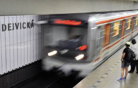 Zablokujeme metro! Cestující protestují proti stávce