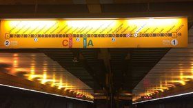 Stanice metra B Jinonice se na více než půl roku uzavřela.