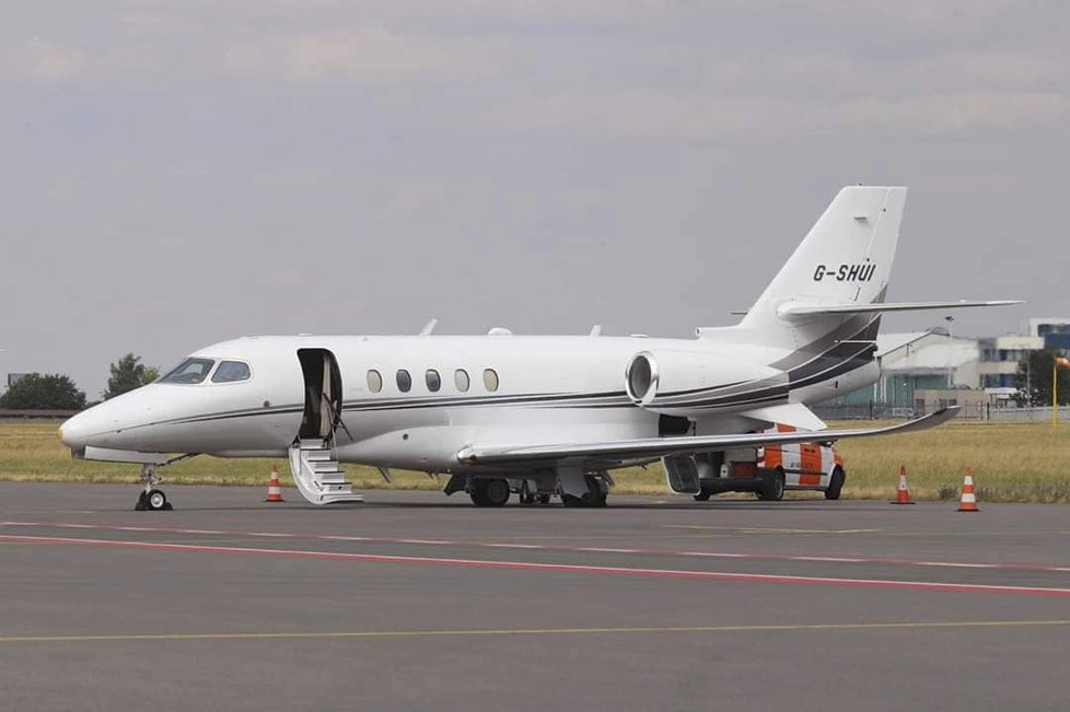 K dopravě do Česka využil Ed Sheeran Cessnu Citation 680A Latitude Air Charter Scotland.