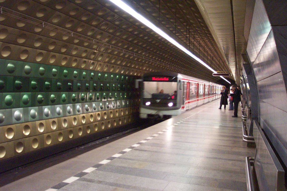 Malostranská, stanice metra linky A