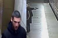 Ozbrojenec v metru: Muž na Hradčanské zamířil pistolí na pasažéry v soupravě!