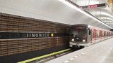 Metro na lince B opět zastavuje v Jinonicích: Opravy po 7 měsících skončily 