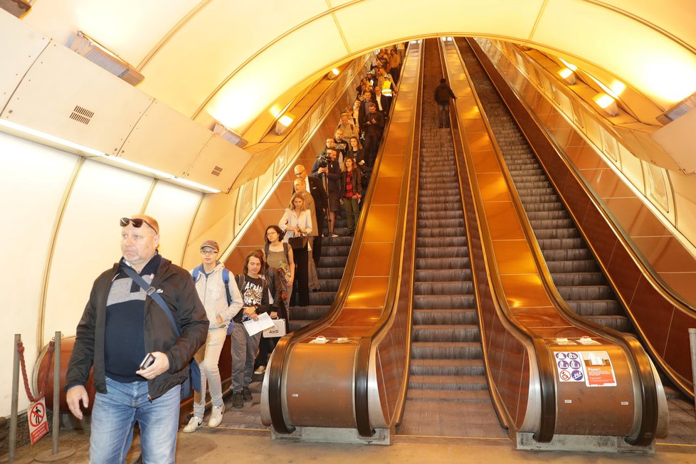 Metro opět zastavuje v Jinonicích. Stanici pražský dopravní podnik nechal 