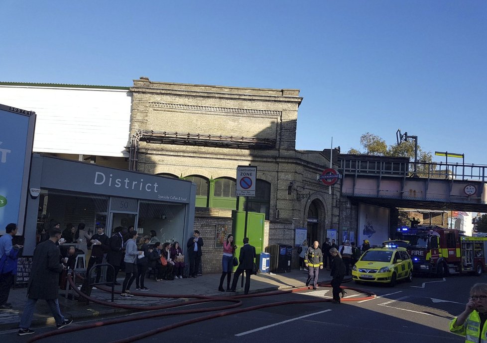 Výbuch v londýnské stanici metra Parsons Green