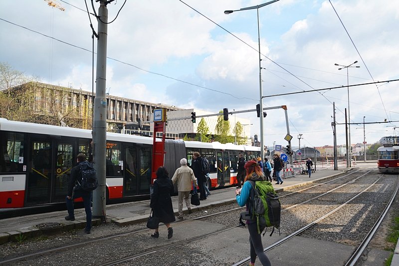 Zastávka na Muzeu směrem Florenc