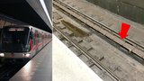 Tajemství brzd i zápachu metra v Praze. Strojvedoucím pomáhají „prkna“ a kabely