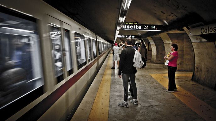 Metro v Římě