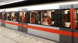 Metro v Praze se zastavilo: Nejezdila trasa C mezi stanicemi Kačerov a Háje