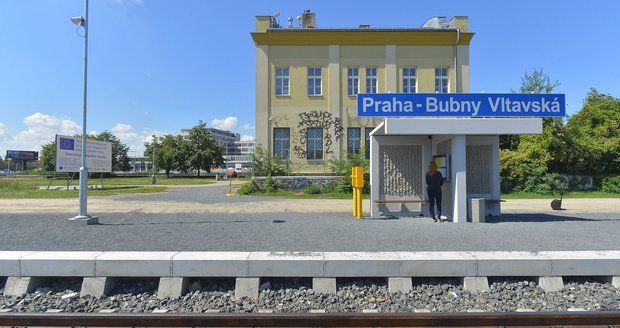Železniční zastávka Praha-Bubny Vltavská