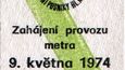 Pražské metro se rozjelo přesně před 40 lety, tedy 9. května 1974. První soupravy tehdy jezdily na trase C mezi stanicemi Kačerov a Sokolovská, dnešní Florencí. Soupravy byly třívozové, dnes mají pět vagónů.