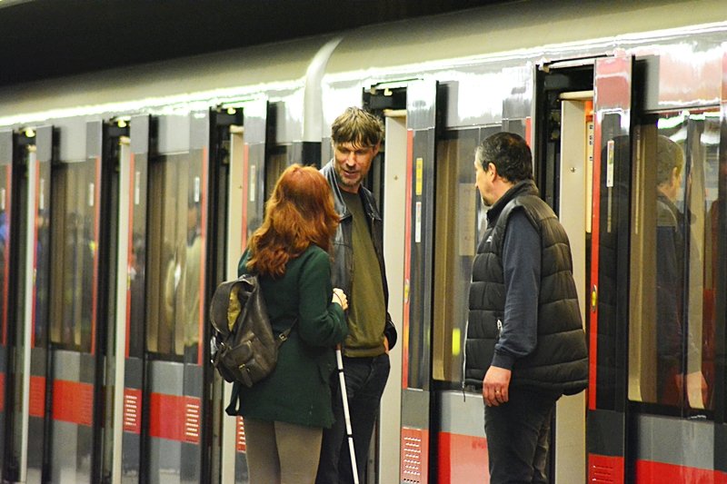 Nevidomí poznávali metro.