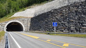 Další zářez českých tunelářů. Jejich dílem na západě Norska už projíždějí motoristé