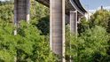 Stavební firma Metrostav Infrastrastructure loni dokončila pět úseků na dálnici D1. Letos v půli ledna s investorem ŘSD podepsala nové smlouvy na výstavbu dálnice D7 u Chlumčan a D35 v úseku Třebonín-Kaplice.