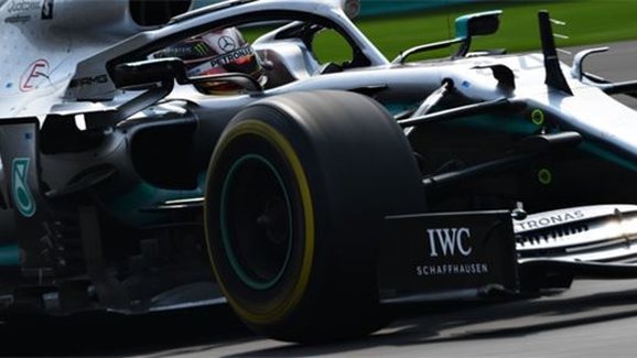Velká cena Mexika Formule 1 2019: Vítězství pro Hamiltona, na titul si však ještě počká