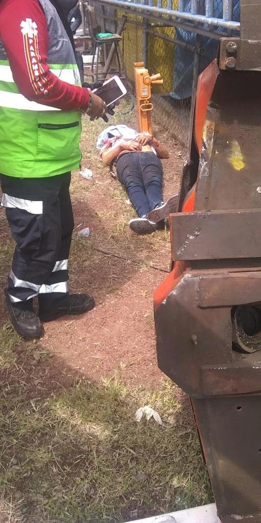 Jeden z vozíků horské dráhy v mexickém hlavním městě vykolejil. Zemřeli dva lidé, další byli zraněni.