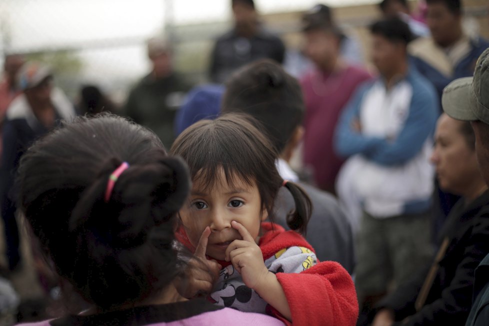 Migranti na hranicích Střední Ameriky a USA