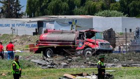 V Mexiku vybuchla továrna na pyrotechniku, exploze si vyžádala nejméně 16 obětí.