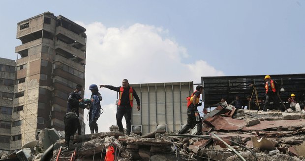 Další pohroma: Japonsko zasáhlo silné zemětřesení, hrozí tsunami?