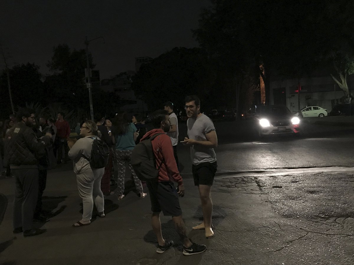 Silné zemětřesení pocítili i lidé v Mexico City