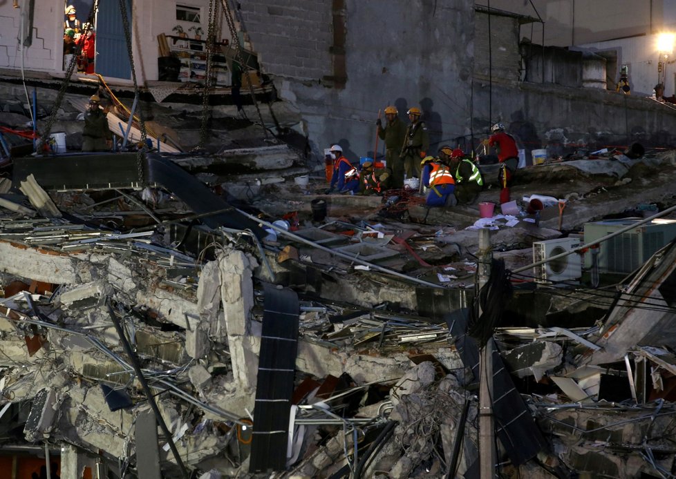 Ještě při probíhajících záchranných pracích zasáhlo Mexiko další zemětřesení