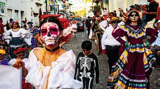 Mexické oslavy Dne mrtvých: fenomén, který pronikl i za hranice Mexika Mexické oslavy Dne mrtvých: fenomén, který pronikl i za hranice Mexika