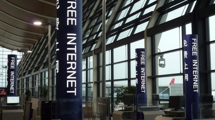 Mezinárodní letiště v Šanghaji láká na volný internet. Ten paradoxně v zemi vůbec není